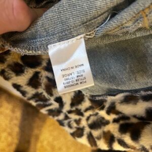 Booje (faux fur) Leopard print , Denim Jean jacket